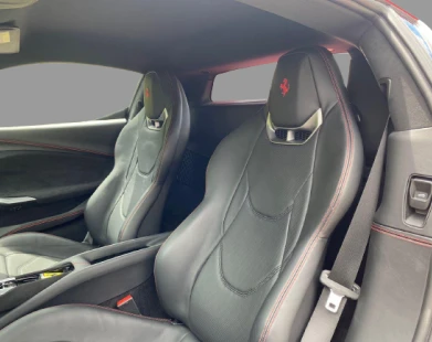 Exclusividade e Prestígio: Destaque-se da Multidão - Ferrari 296 GTB Exclusividade e Prestígio: Destaque-se da Multidão - Ferrari 296 GTB